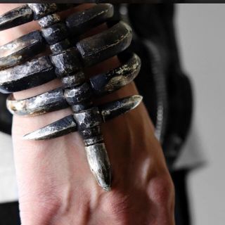 ISAMUKATAYAMA BACKLASH（アクセサリー）のフリマアイテム一覧