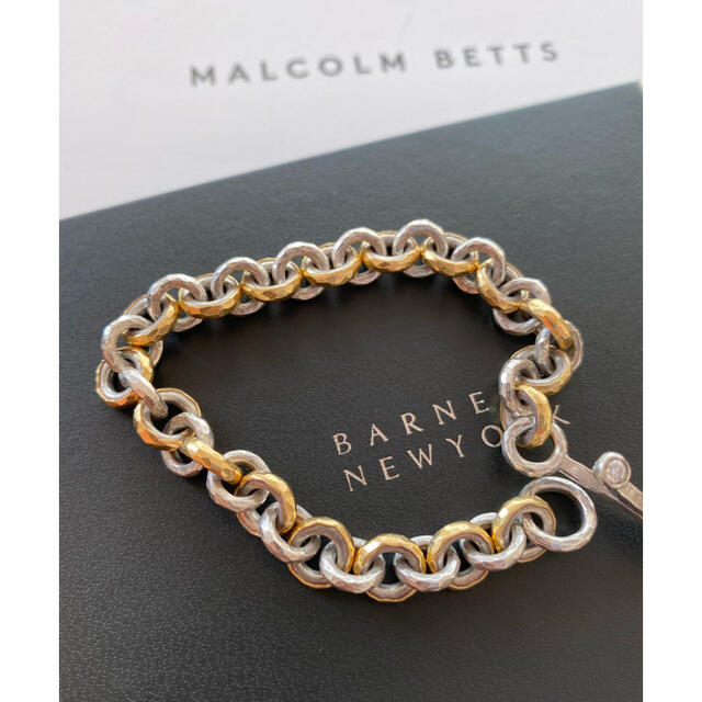 BARNEYS NEW YORK - マルコムベッツ ダイヤ付き ブレスレット バングル