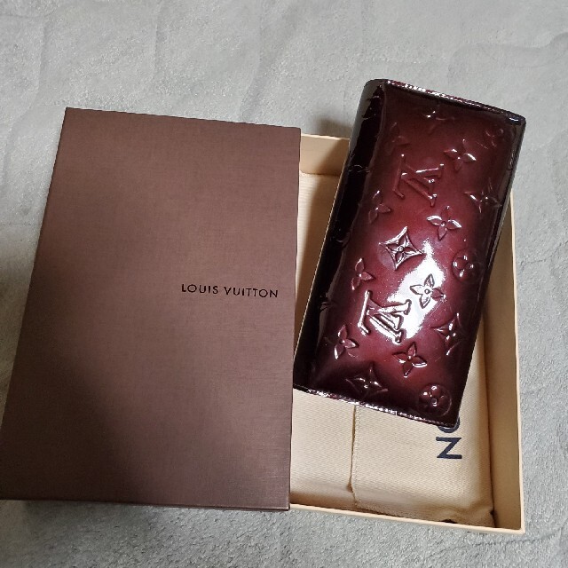 LOUIS VUITTON - Louis Vuitton 長財布 ヴェルニ ボルドーの通販 by