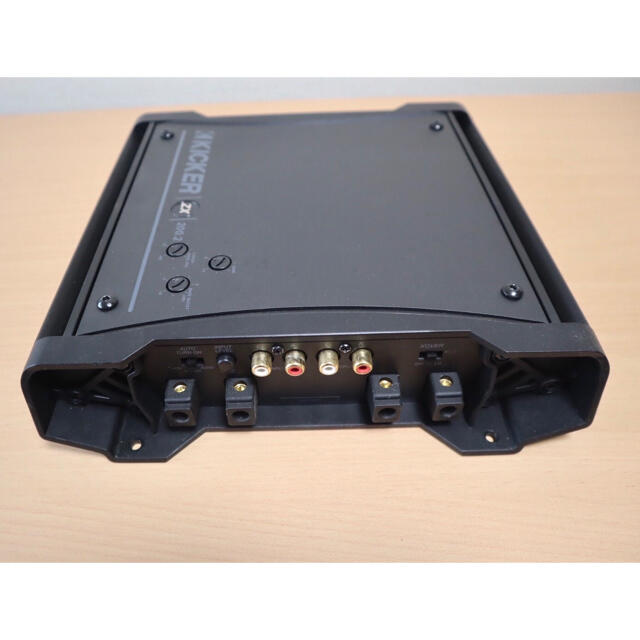 P 200.2 2チャンネルアンプ P 200.2 2チャンネルアンプ P 200.2 2