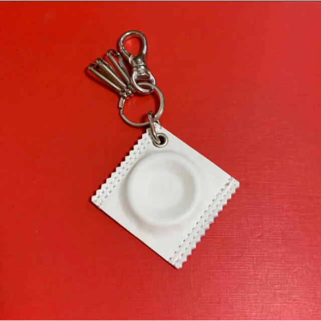 SKIN コンドームキーホルダーキーリング 新品未使用 廃番カラー 牛革