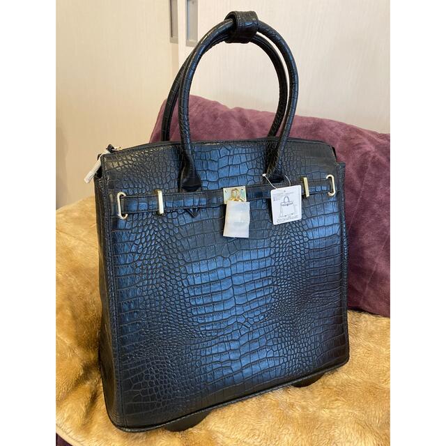 COOCO - 【COOCO】クーコ クロコ型押し2輪キャリーカートの通販 by