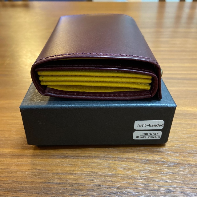 m+ - 【新品未使用】エムピウ ミッレフォッリエ2 P25 限定カラーoimo