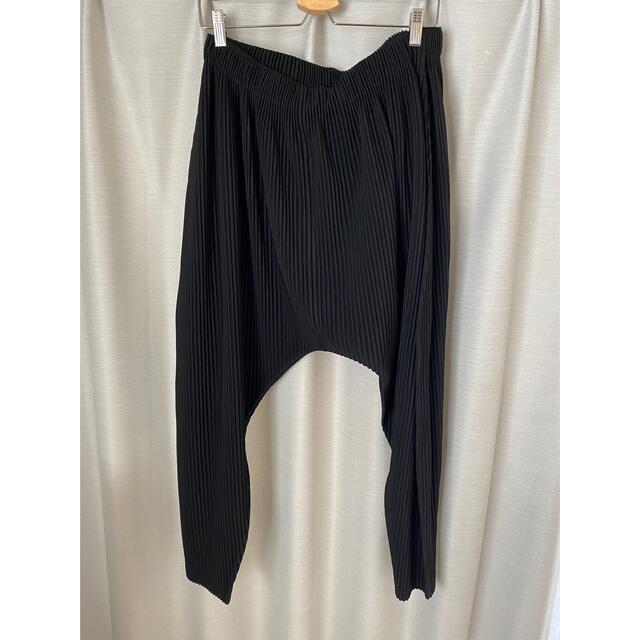 ISSEY MIYAKE - イッセイミヤケ オムプリッセ サルエルパンツ ブラック