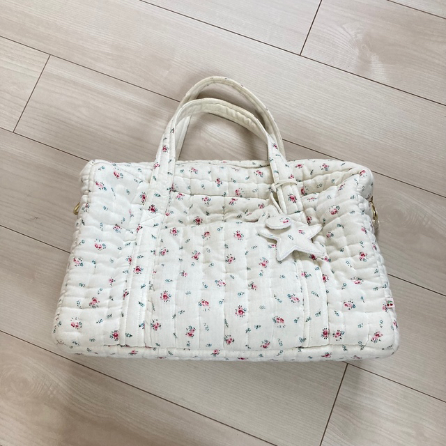 Bonpoint - ボンポワン マザーズバッグの通販 by banana｜ボンポワン