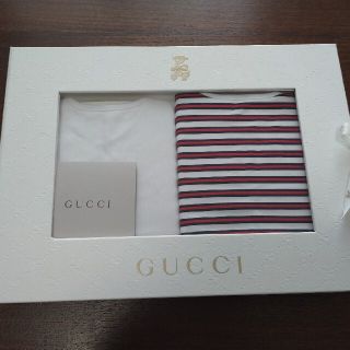 GUCCI（ベビースタイ/よだれかけ）のフリマアイテム一覧