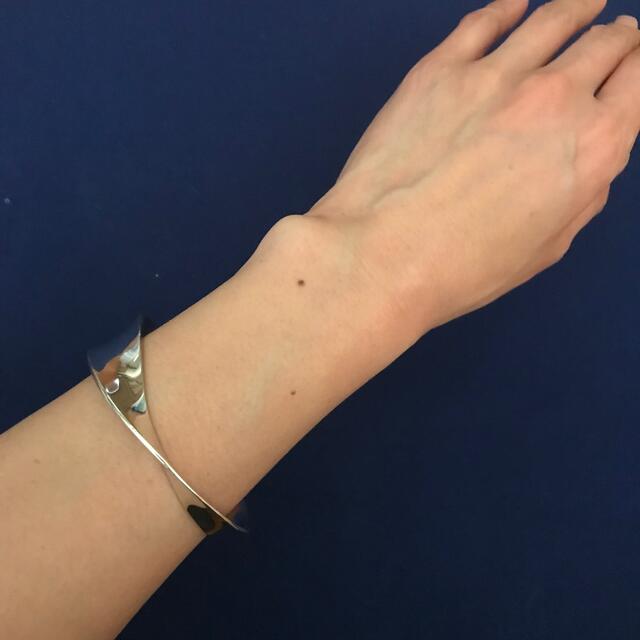 Georg Jensen - ジョージジェンセン トールン メビウス バングルの通販