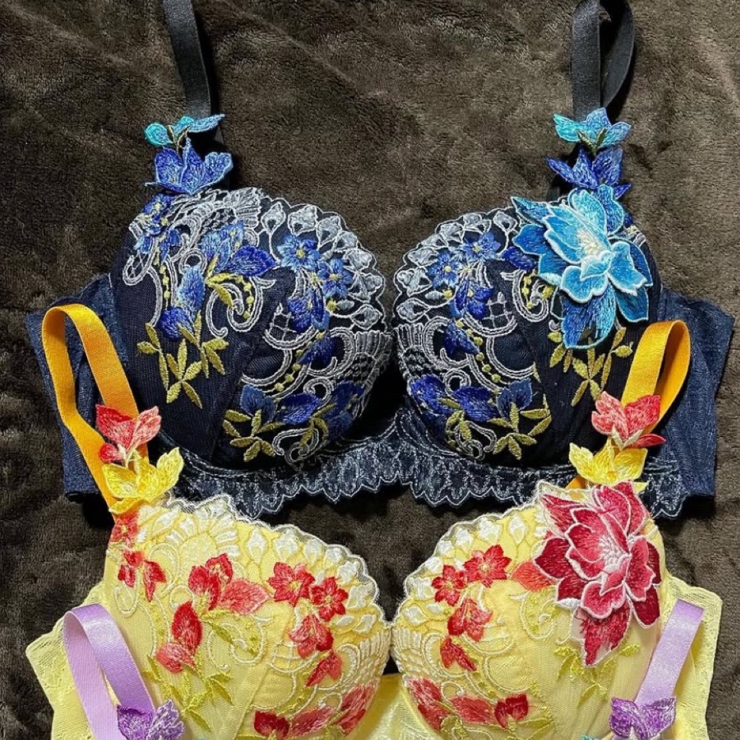 Wacoal - サルート43グループPアップブラF65ネイビーソングMの通販 by