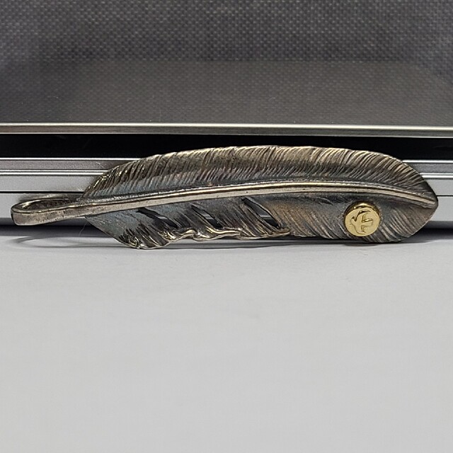 goro's - ゴローズ 金イボメタル付特大フェザー右向きの通販 by クロロ