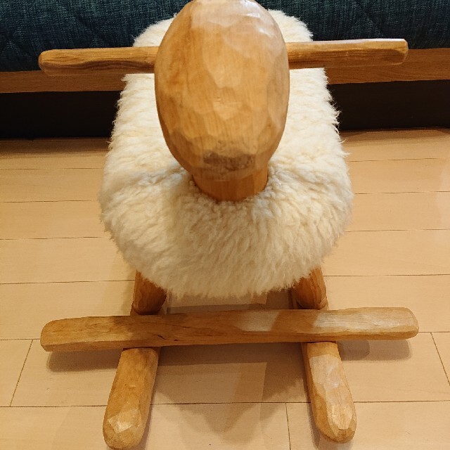 北欧家具 puu ja puu プーヤプー ひつじ 木馬 羊ロッキングチェアの