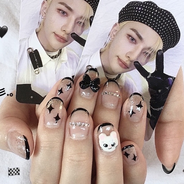 Stray Kids - skzoo アイエン ネイルパーツ カーブ付きの通販 by