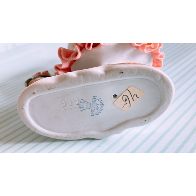 アイリッシュドレスデン 陶器人形 レースドール フィギュリン ドイツの