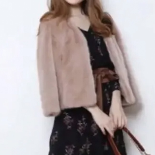 Apuweiser-riche - アプワイザーリッシェ ファーコートの通販 by