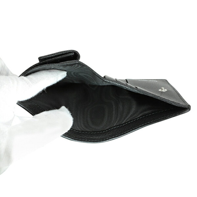 MIU MIU - 新品 ミュウミュウ MIU MIU 2つ折り財布 マドラス パール