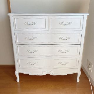 LAURA ASHLEY（収納家具）のフリマアイテム一覧