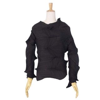 ISSEY MIYAKE - 美品 イッセイミヤケ ISSEY MIYAKE WHITE LABEL シャツ