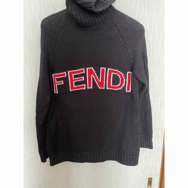 FENDI - ココア様専用⭐︎FENDI ロゴタートルニットの通販 by ☆blue