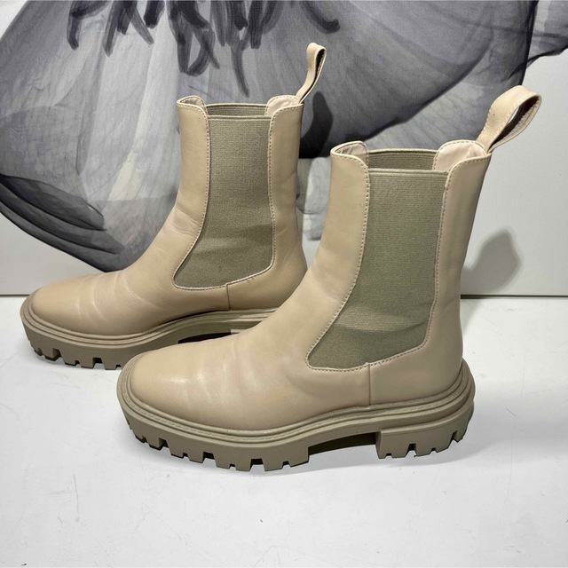 ZARA - ZARA ザラ レザー フラット アンクルブーツ サイドゴアブーツの