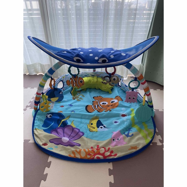 ファインディング・ニモ オーシャン・ライツ＆ミュージックジム