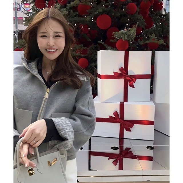 FENDI - FENDI ショートコートの通販 by すずあみ's shop｜フェンディ