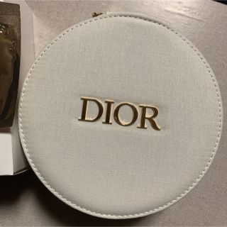 Dior（メイクボックス）のフリマアイテム一覧