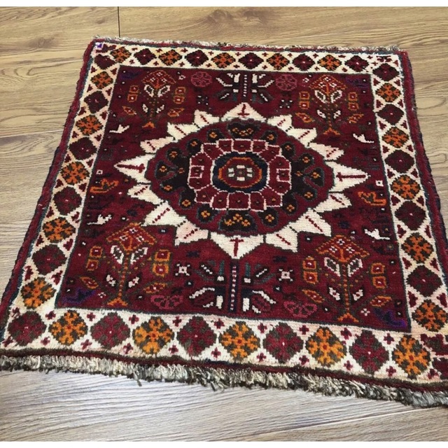 ペルシャ絨毯 ビンテージ トライバルラグ (ユニーク品)No:31146の通販