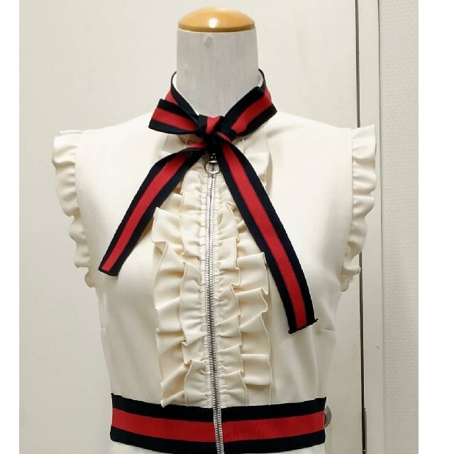 GUCCI - GUCCI フリル リボン ワンピースの通販 by セール's shop