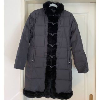 Max Mara（ファー ・ ダウンコート）のフリマアイテム一覧