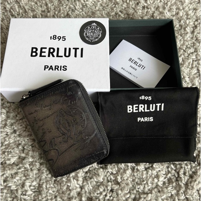 BERLUTI - 【専用】BERLUTI ワパ スクリットレザー ジップ付きコイン
