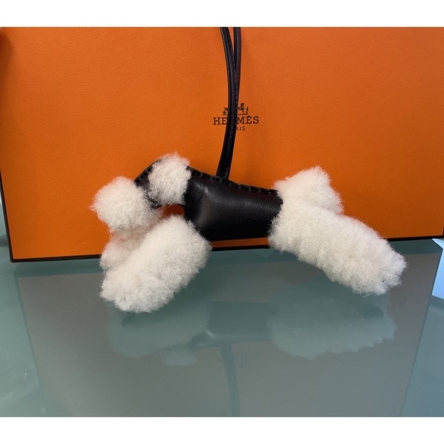 HERMES - エルメス バディ チャーム ブラック U刻印 ブラックの通販 by