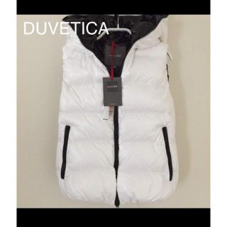DUVETICA（ダウンベスト ・ ホワイト/白色系）のフリマアイテム一覧