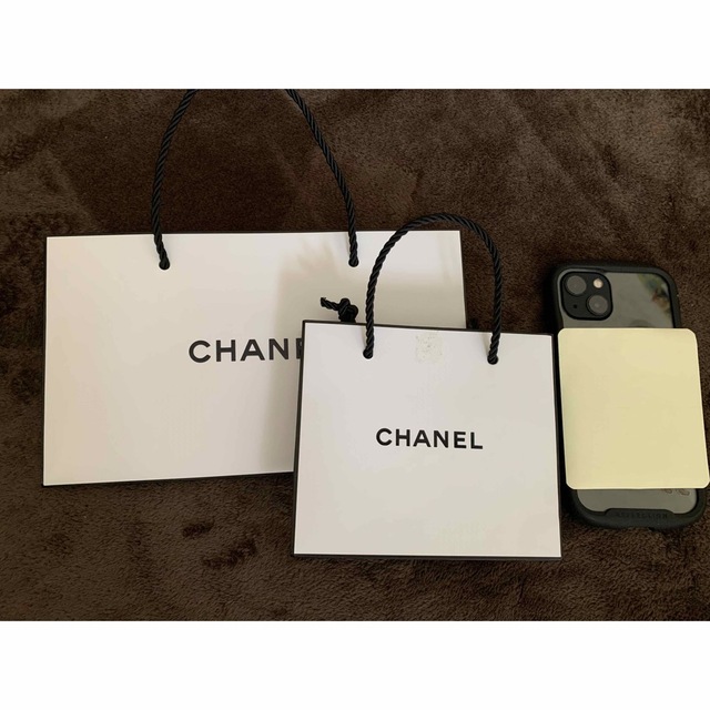 CHANEL - CHANEL 紙袋 大きさ違い2点セットの通販 by まー's shop