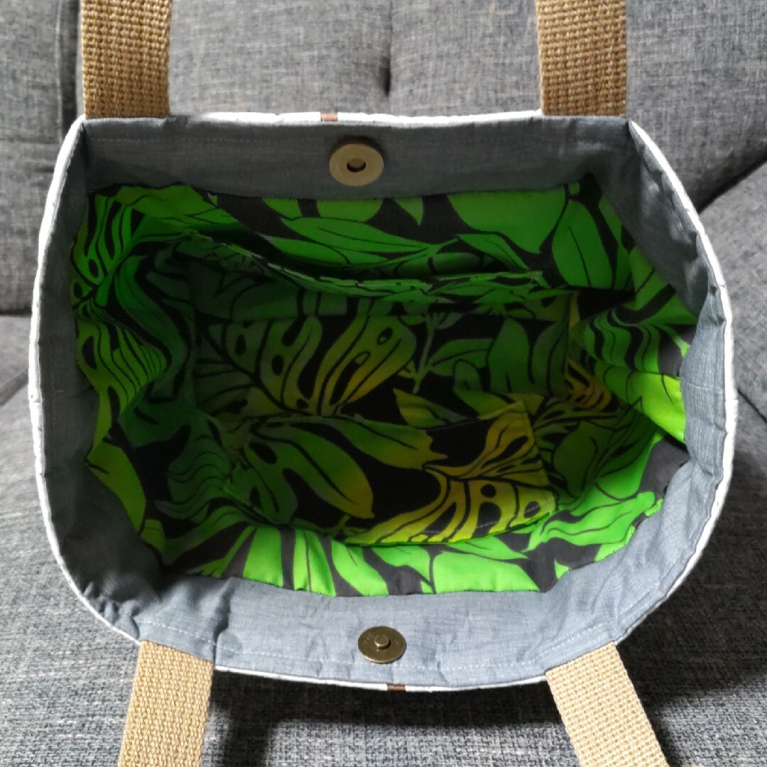 購入者が決まりました！ハンドメイド ハワイアンキルトバッグ (葡萄)の