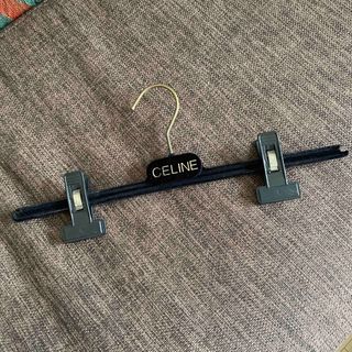 CELINE（押し入れ収納/ハンガー）のフリマアイテム一覧