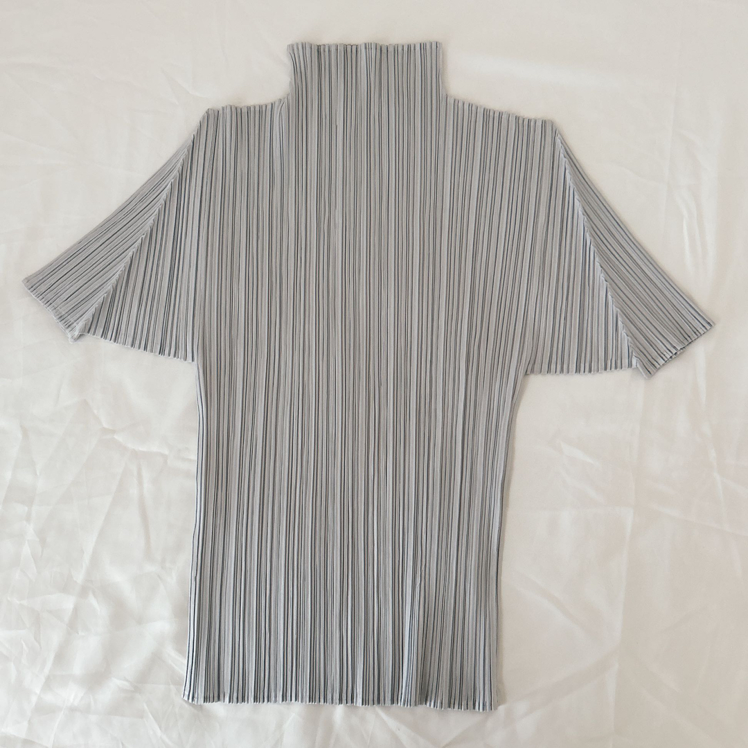 PLEATS PLEASE ISSEY MIYAKE - Pleats Please ハイネックトップス 半袖