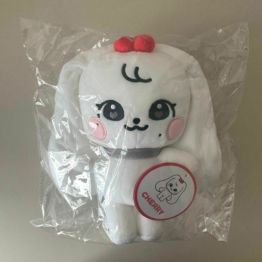 IVE MINiVE CHERRY ウォニョン ぬいぐるみ 新品未開封の通販 by mineri