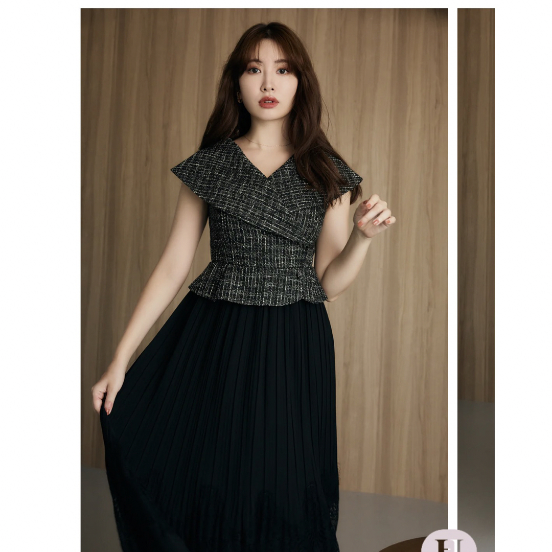 □Herlipto Siena Big Collar Pleated Dress 公式通販