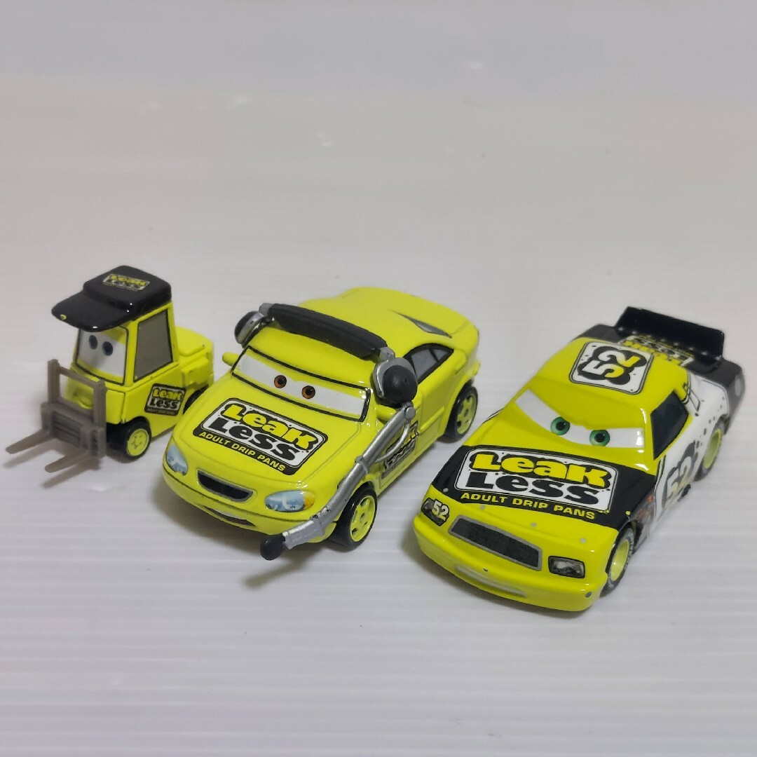 マテル カーズ TEAM リークレス 3台セットの通販 by LIB's shop｜ラクマ