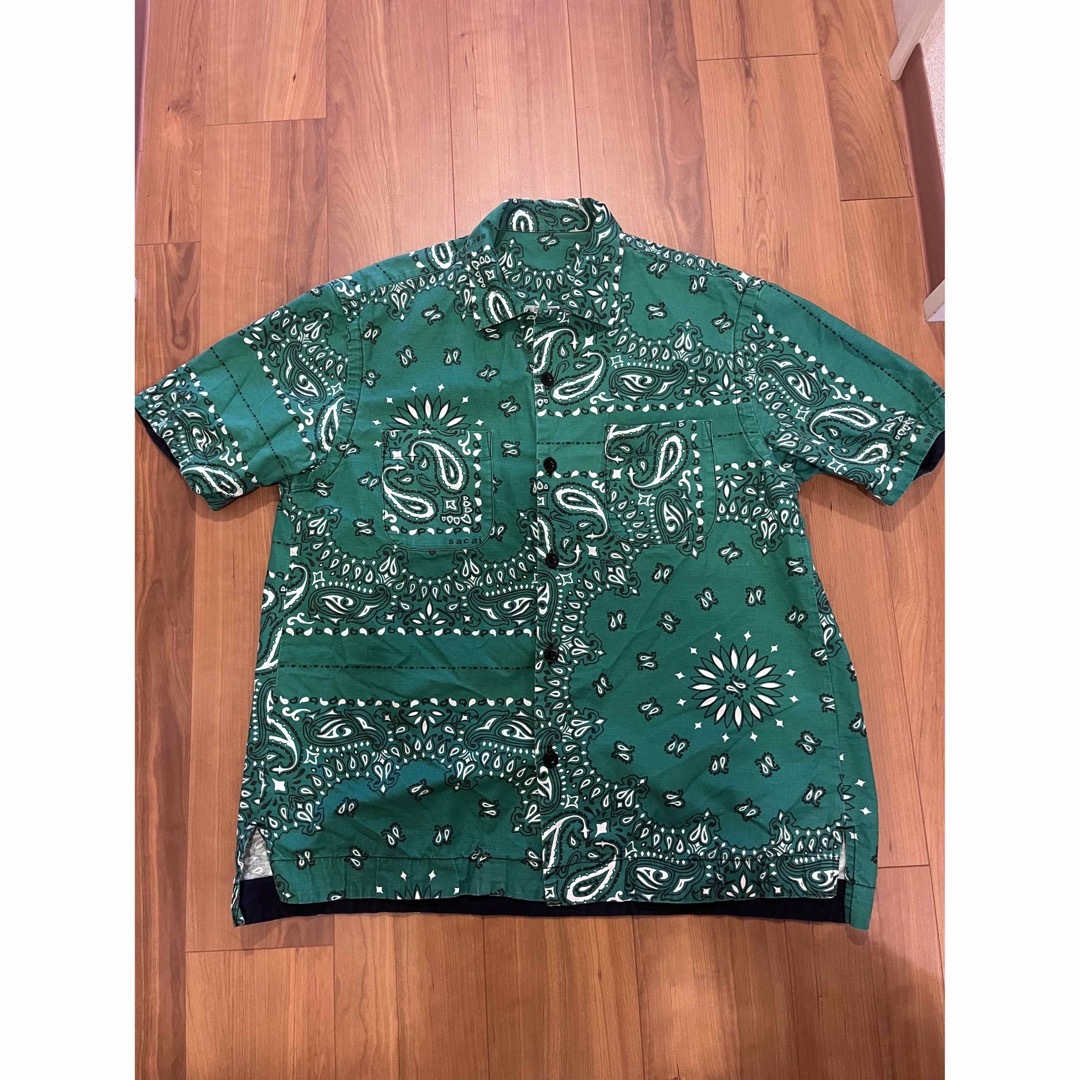sacai - 2022SS sacaiメンズのバンダナ柄シャツ 緑 グリーン