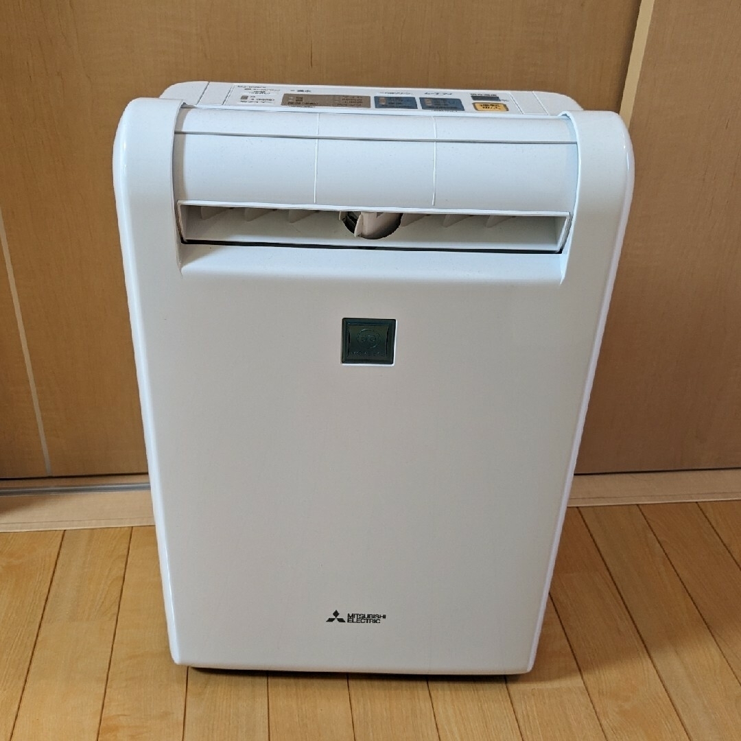 三菱電機 - 衣類乾燥 除湿機（三菱 MJ-100KX-W）の通販 by washi's