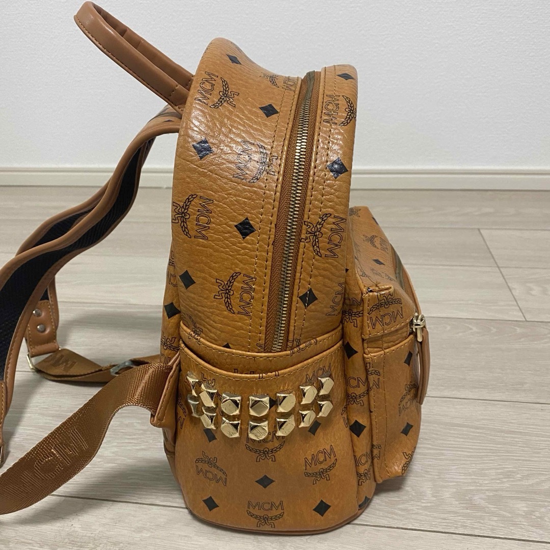 MCM - MCM キャメル リュックの通販 by _mmm｜エムシーエムならラクマ