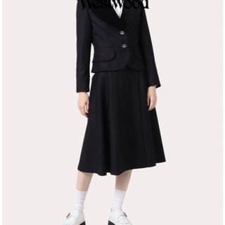 Vivienne Westwood（スーツ）のフリマアイテム一覧