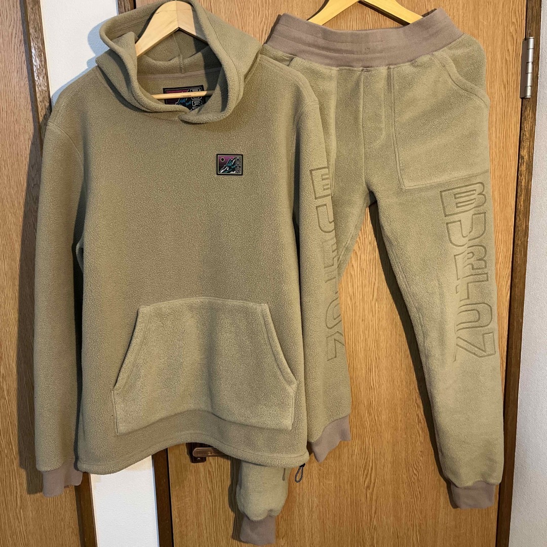 BURTON - BURTONセットアップの通販 by みぃ's shop｜バートンならラクマ