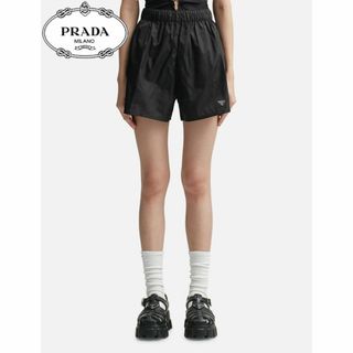 PRADA - PRADA RE-NYLON ショートパンツの通販 by SALE SALE SALE J.P