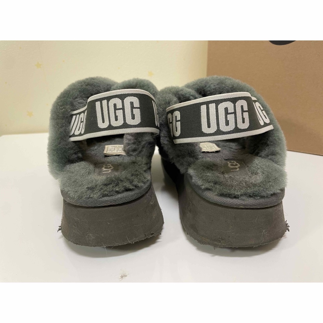 UGG - UGG モコモコ サンダルの通販 by @ma_ ✩Room✩｜アグならラクマ