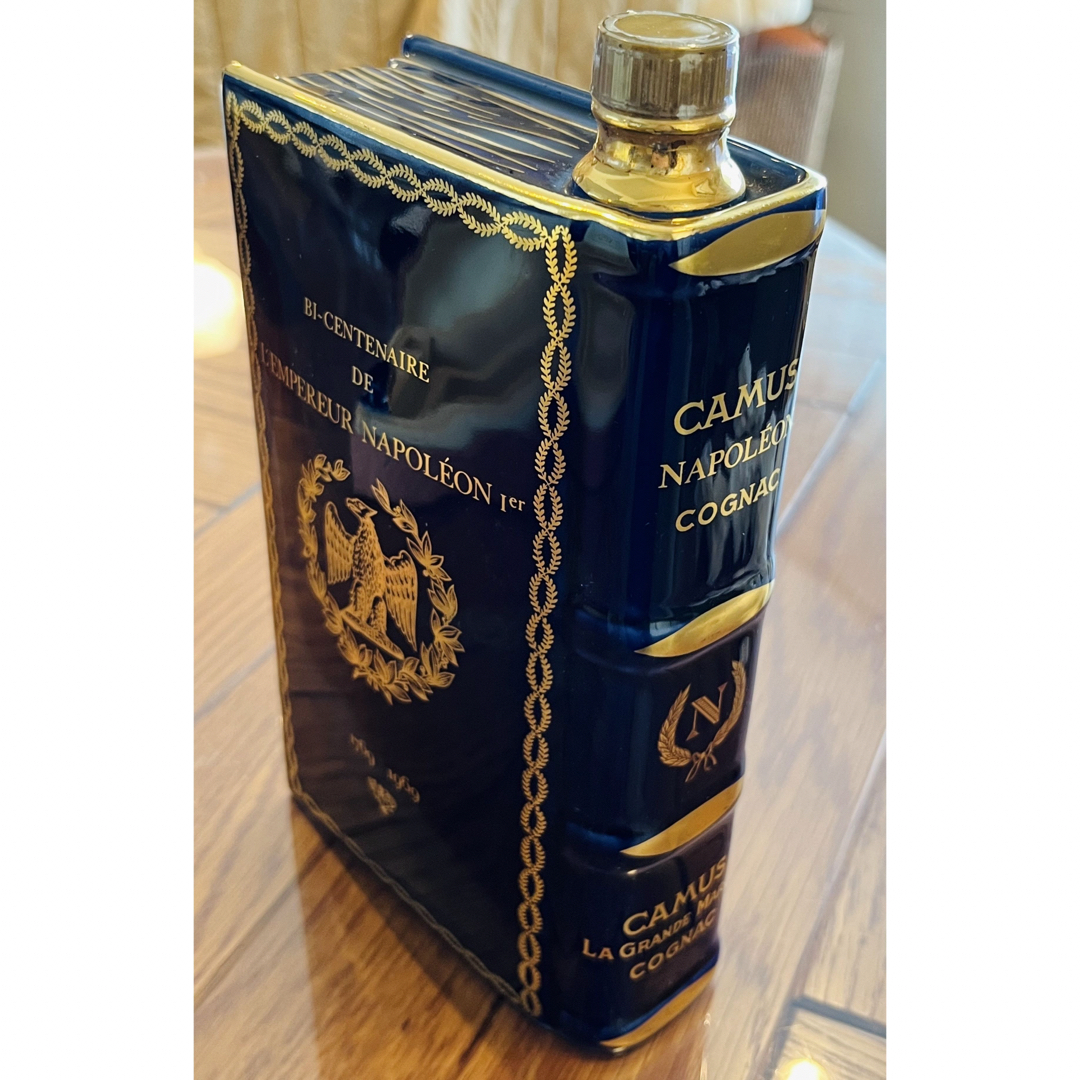 古酒CAMUS Cognac Baccarat 2000 ギフトボックス入り