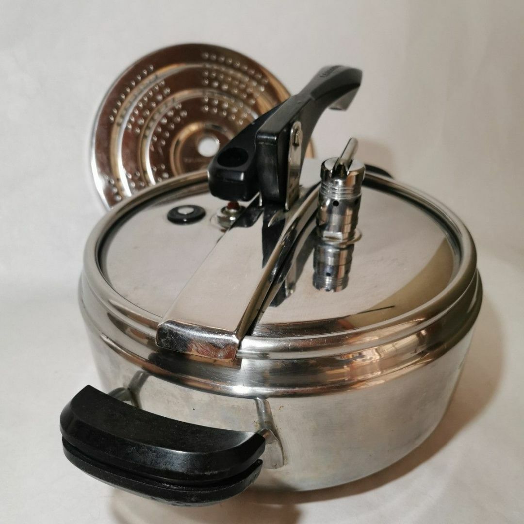 Lagostina - ラゴスティーナ圧力鍋90シリーズ 容量3.5L イタリア製