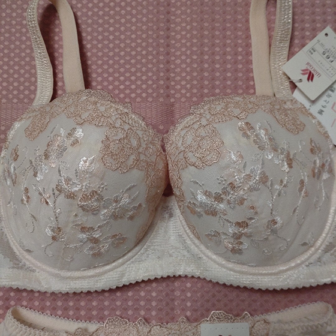 Wacoal - ワコール ブラ ブラジャー F65 ショーツ M セットの通販 by