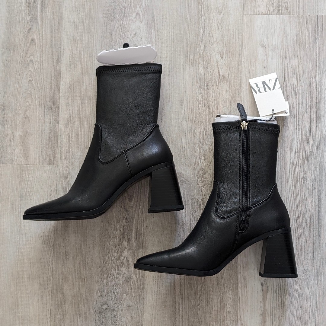 ZARA - ZARA レザーヒール アンクルブーツ 36サイズ ブラックの通販 by