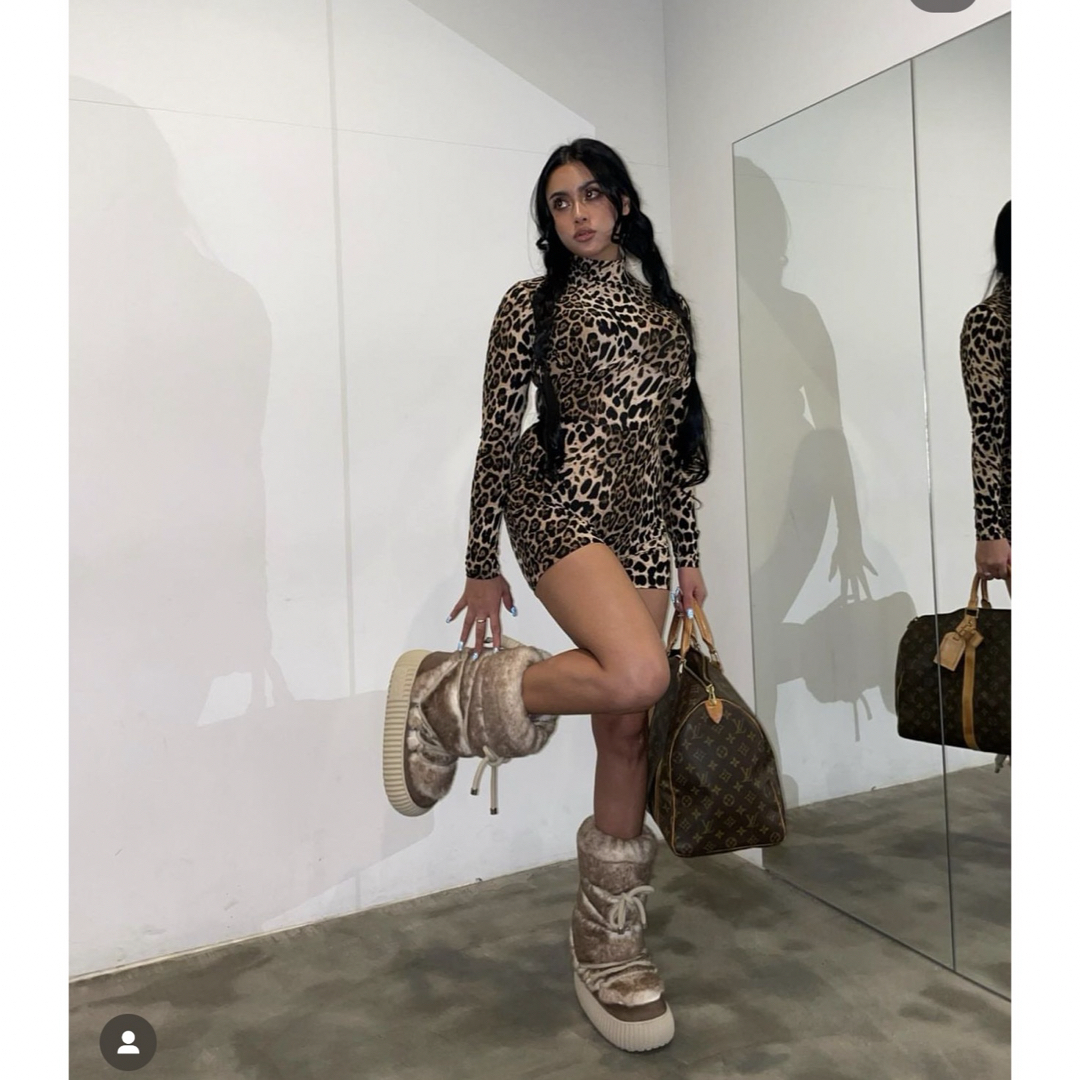 UGG - YELLO yello YGRITTE FAUX FUR BOOTSの通販 by momoshop｜アグ